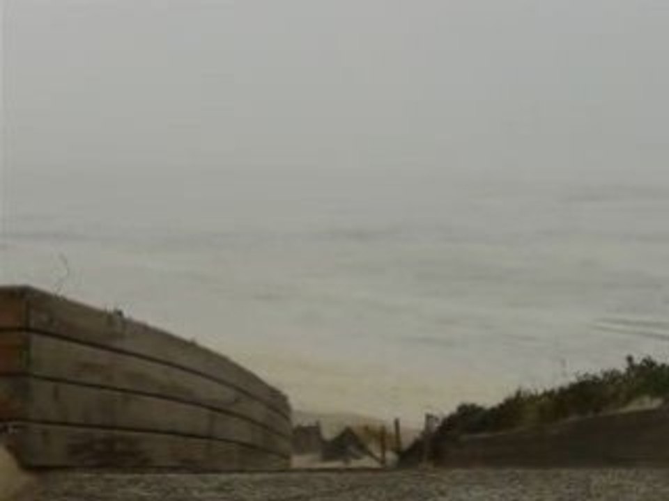 En pleine Tempête Biscarrosse Plage 9h. 24 janvier 2009