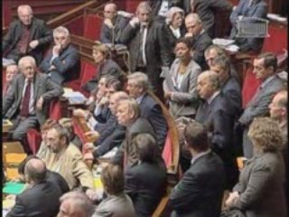 Fabius défend le droit d'amendement à l'Assemblée
