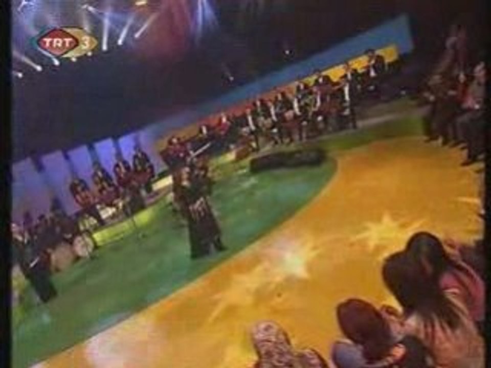 Erol Parlak - Belkis Akkale Yesil ördek gibi daldim göllere