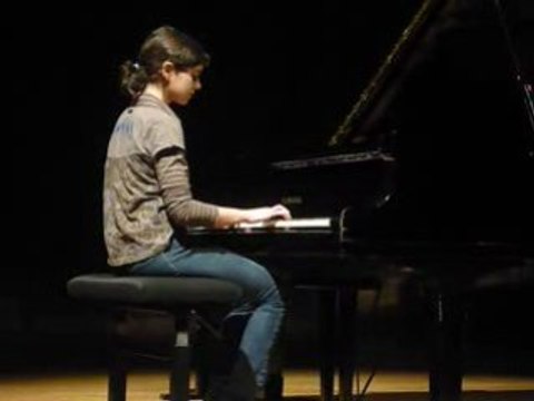 moi au concours de piano de Brest où je me suis tout gourré