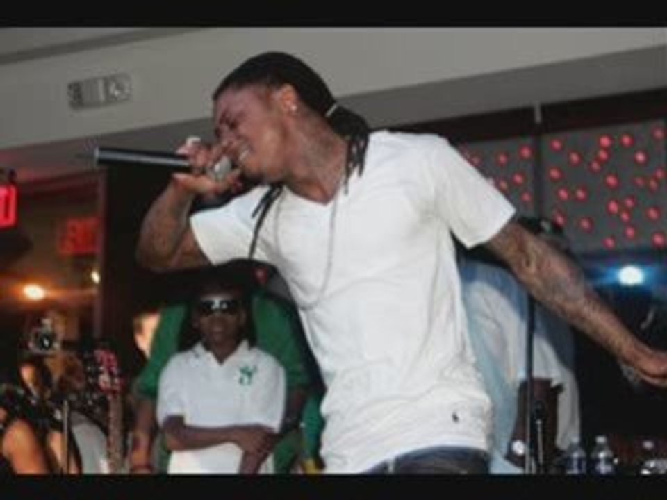 Lil Wayne - Attention = Call Of Duty / NEW SONG