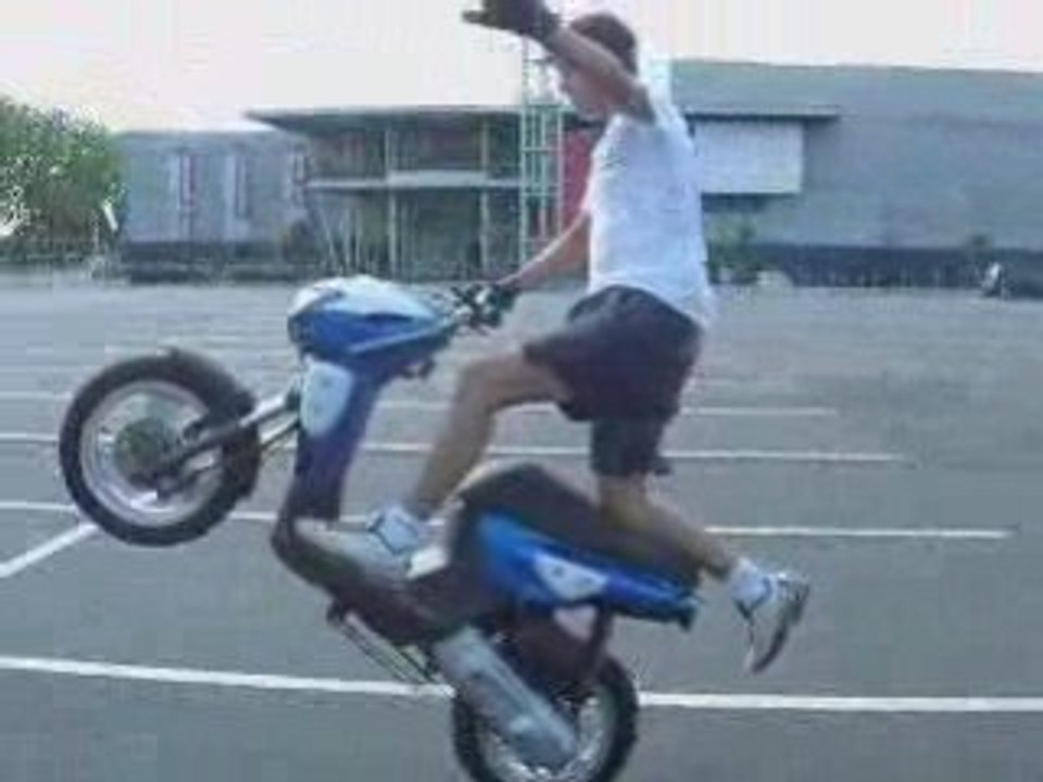 Zenith-stunt-pau-64decrasse
