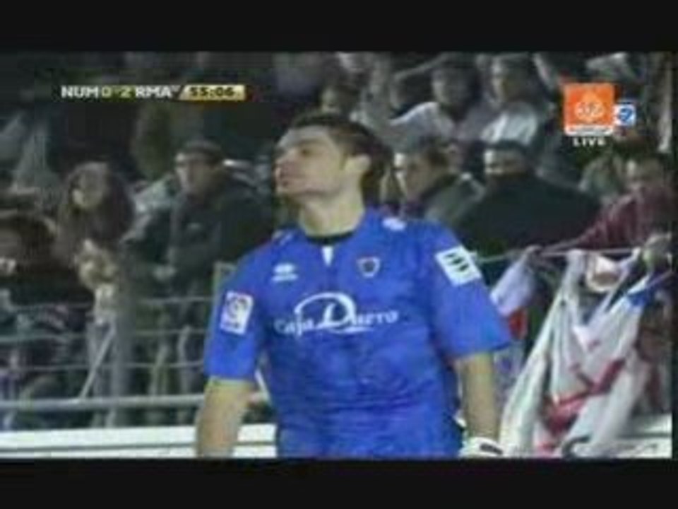 NUMANCIA 0-REAL 2 (RAUL EGALE LE RECORD DE DI STEFANO