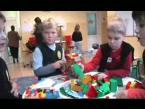 Film o Szkole Podstawowej nr 204 wykonany z okazji 50-lecia