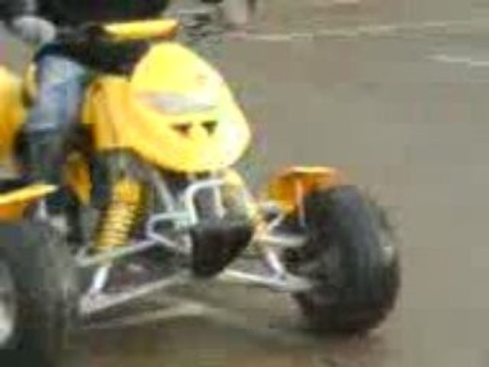 QUAD BOMBARDIER 650 DS 2004!!