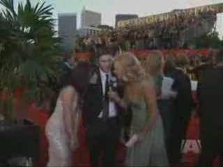Zanessa Golden Globes 2009 Interview