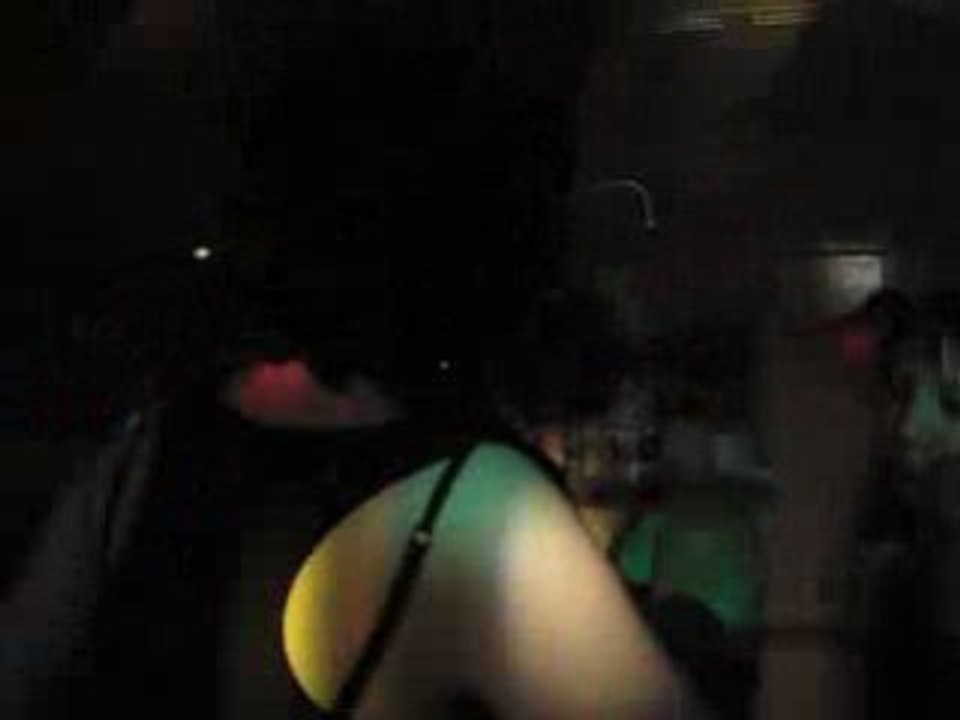 MOV02415