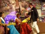 El alcalde de Puerto Varas canta a las reinas