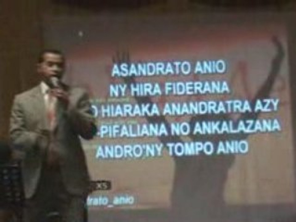 Messagers d'Amour  : Asandrato anio ny hira fiderana