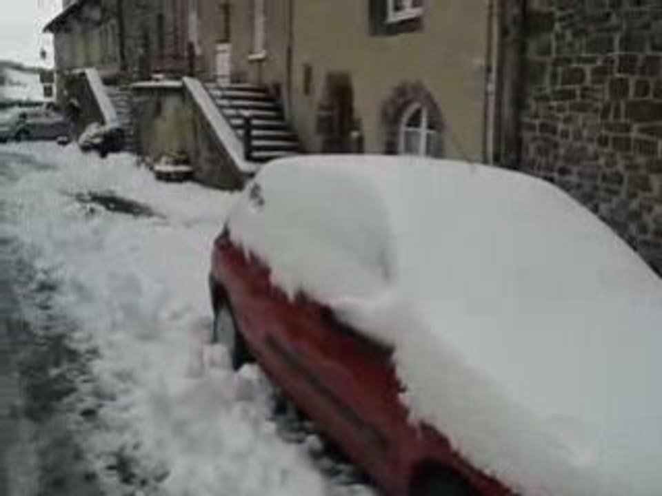 Salers : neige abondante
