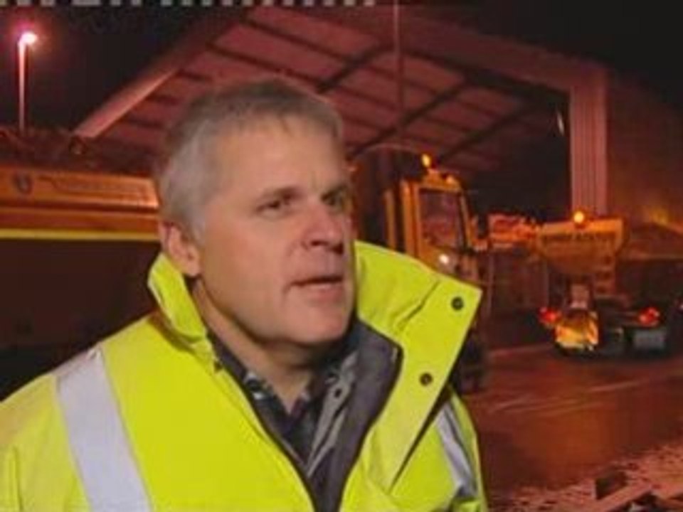 Snowstorms grip UK
