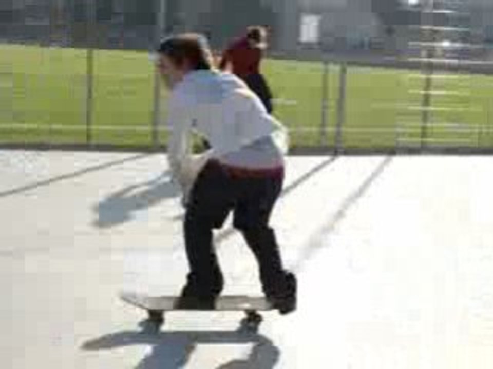 Steven Skating (: