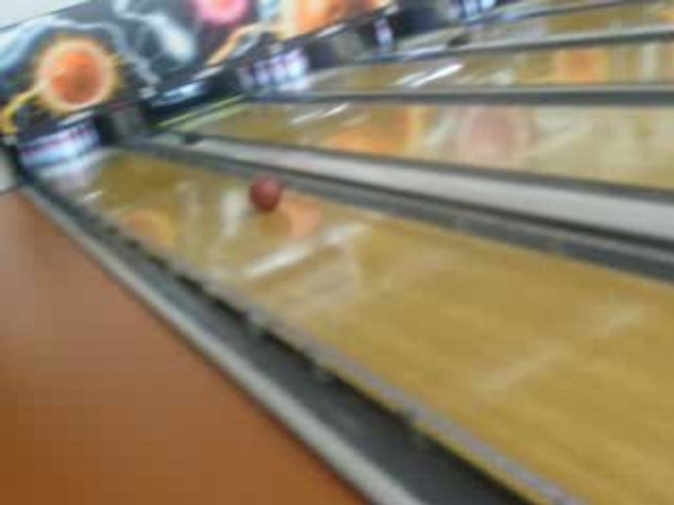 Sow au Bowling