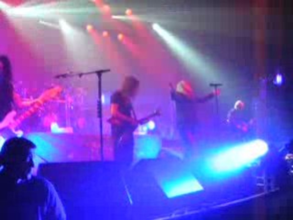 SAXON "Broken Heroes" au Bataclan dimanche 1er février 2009