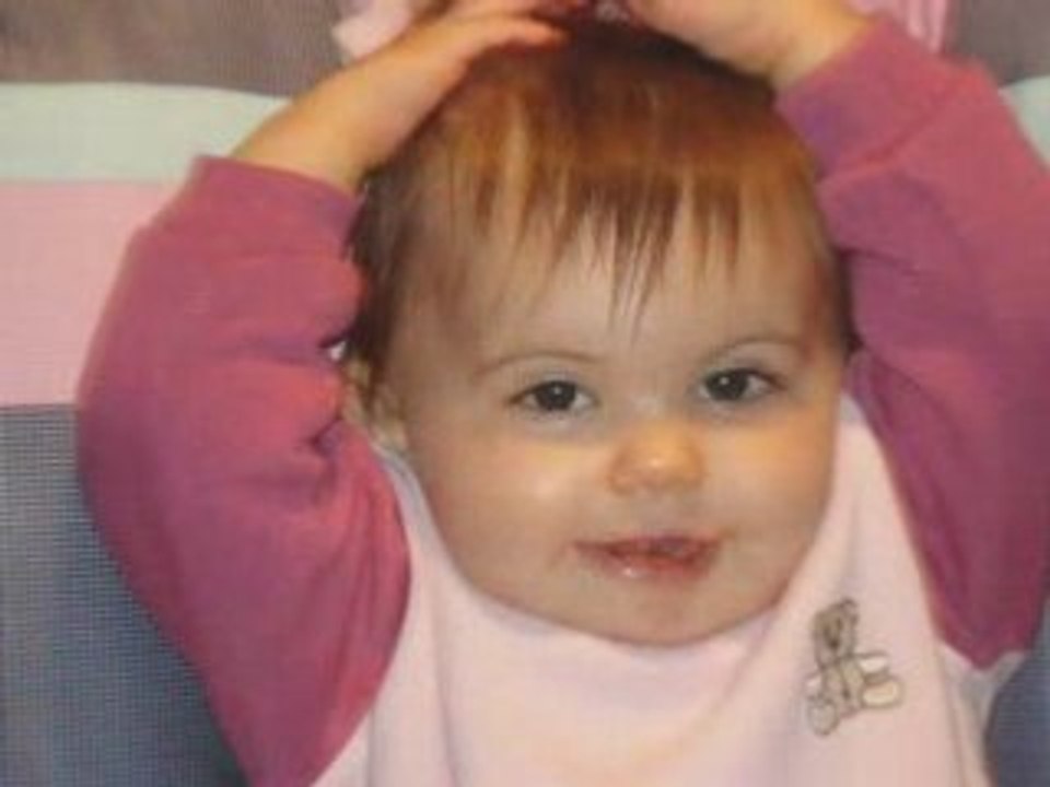 Maëlys bientôt 1 an