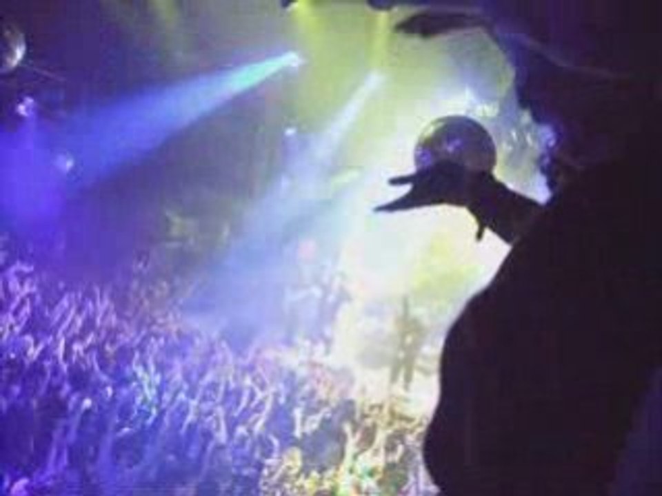 LM.C live Paris Loco 1 Fevrier 2009 - John concert Maya Aiji