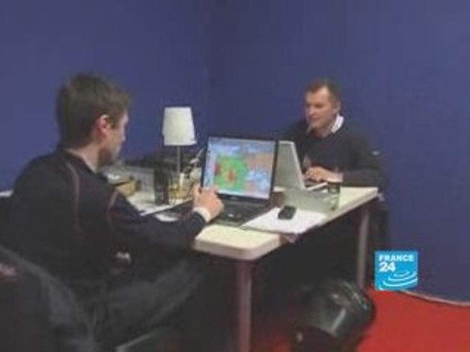 Desjoyeaux attendu en vainqueur