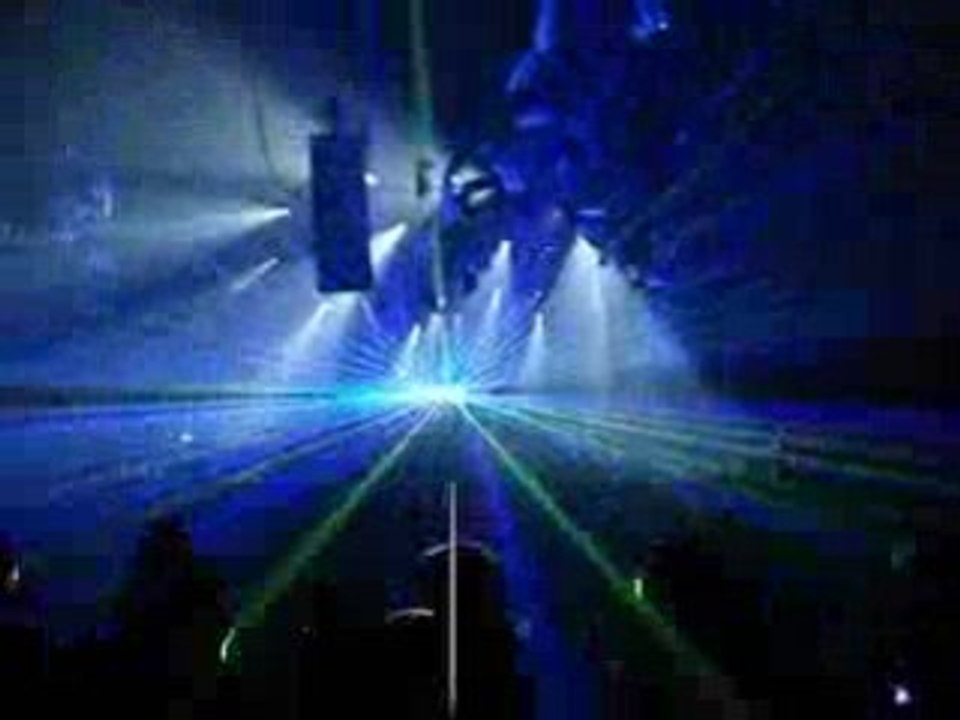 REVERZE 2009 show lazer