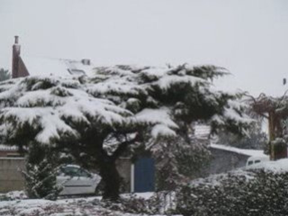 LIEVIN SOUS LA NEIGE