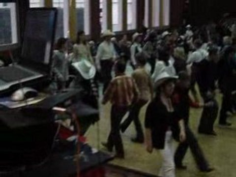 Quesi Queno bal Janville par City Jane Country