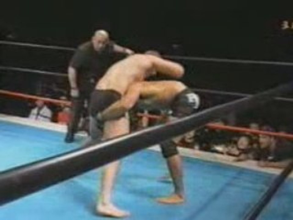 Fedor Emelianenko vs Ricardo Arona - Part 2