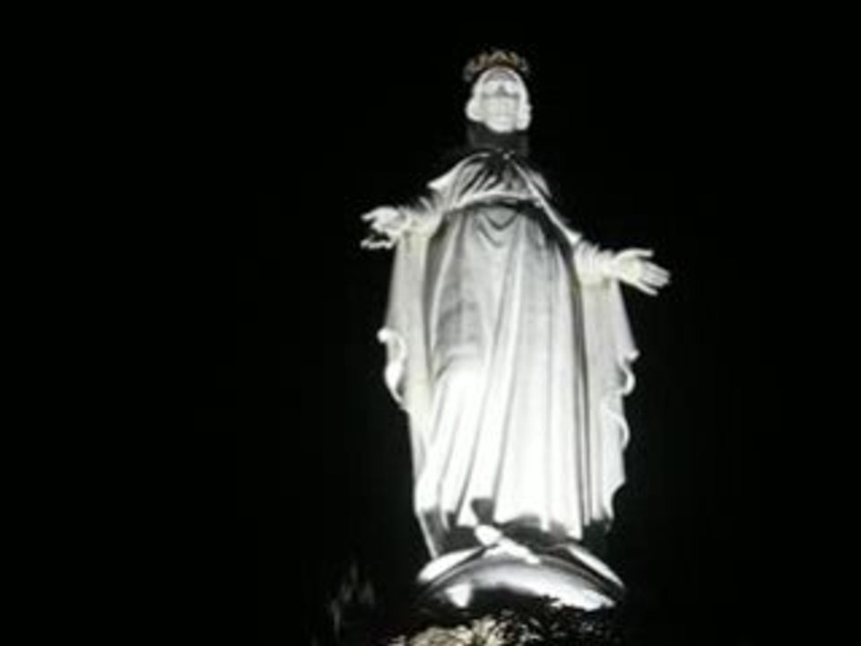 Fontanges : vierge éclairée