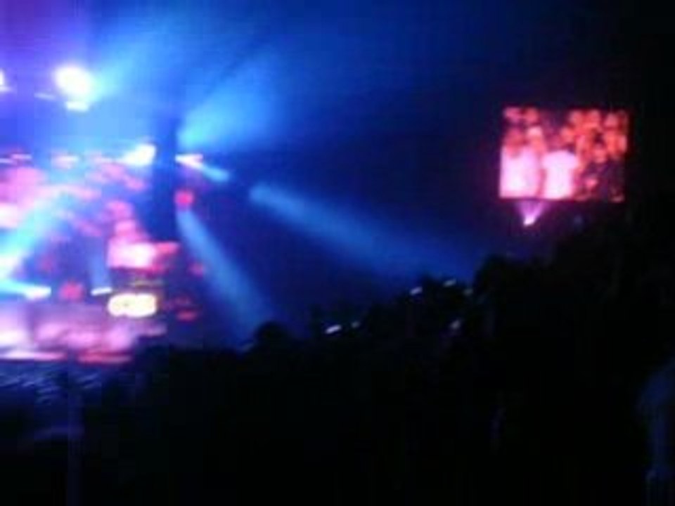 C.Brown Paris Bercy