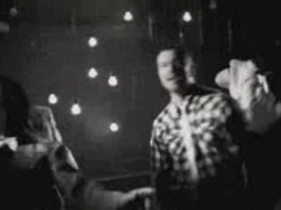 Marteria - Zum König geboren (Official Feeling ...