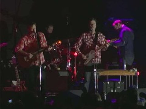 Calexico Live @ FUZZ 2009 ROKA