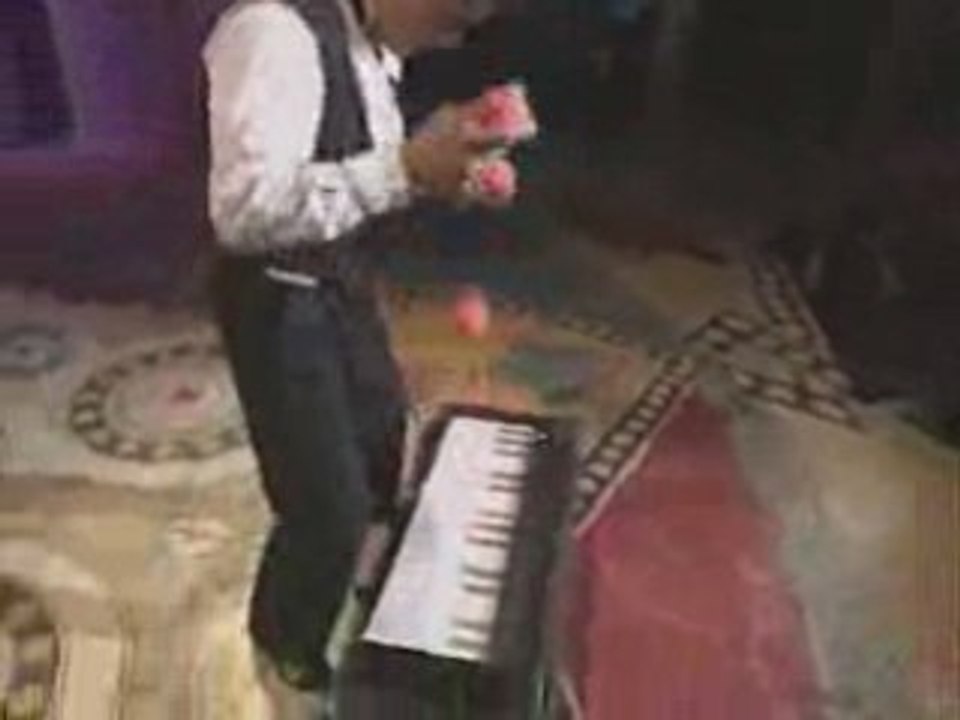 Genial1_MM