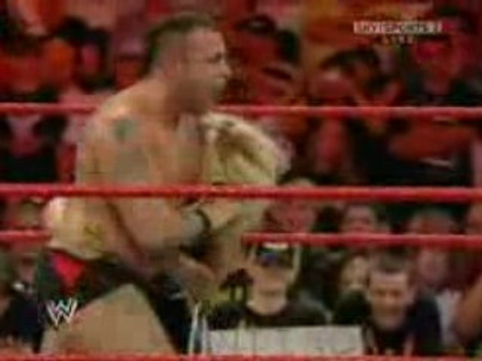 Santino Marella Vs. Beth Phoenix