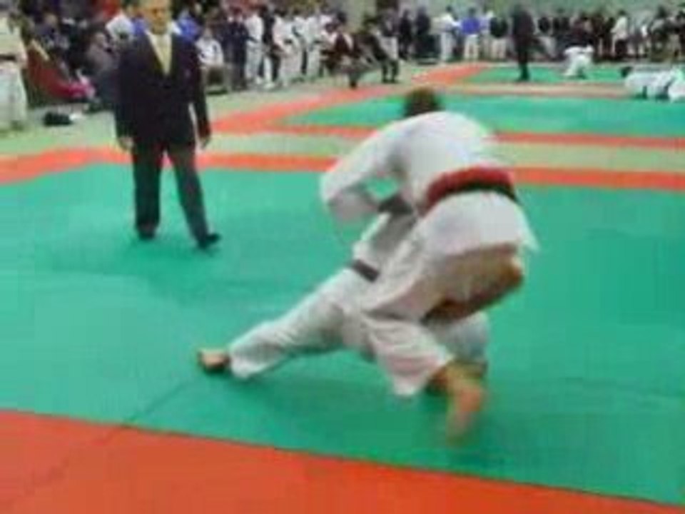 JC Bazeilles 2009 03 01 que du ippons cadets juniors Reims