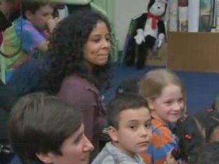 The Obamas visit a primary school