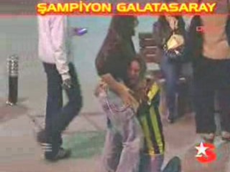 Galatasaray'ın 2005-2006 Şampiyonluğu ve  cadde yansımaları