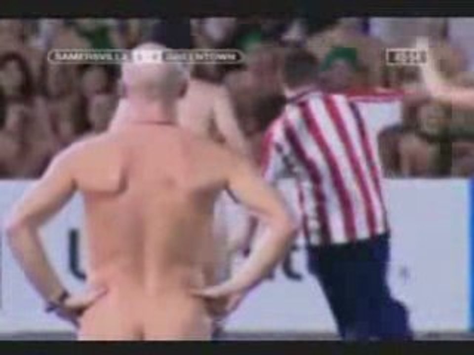 The Streaker Funny Ads