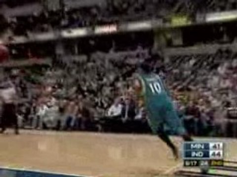 NBA Rodney Carney steals a pass and finishes with a huge sla