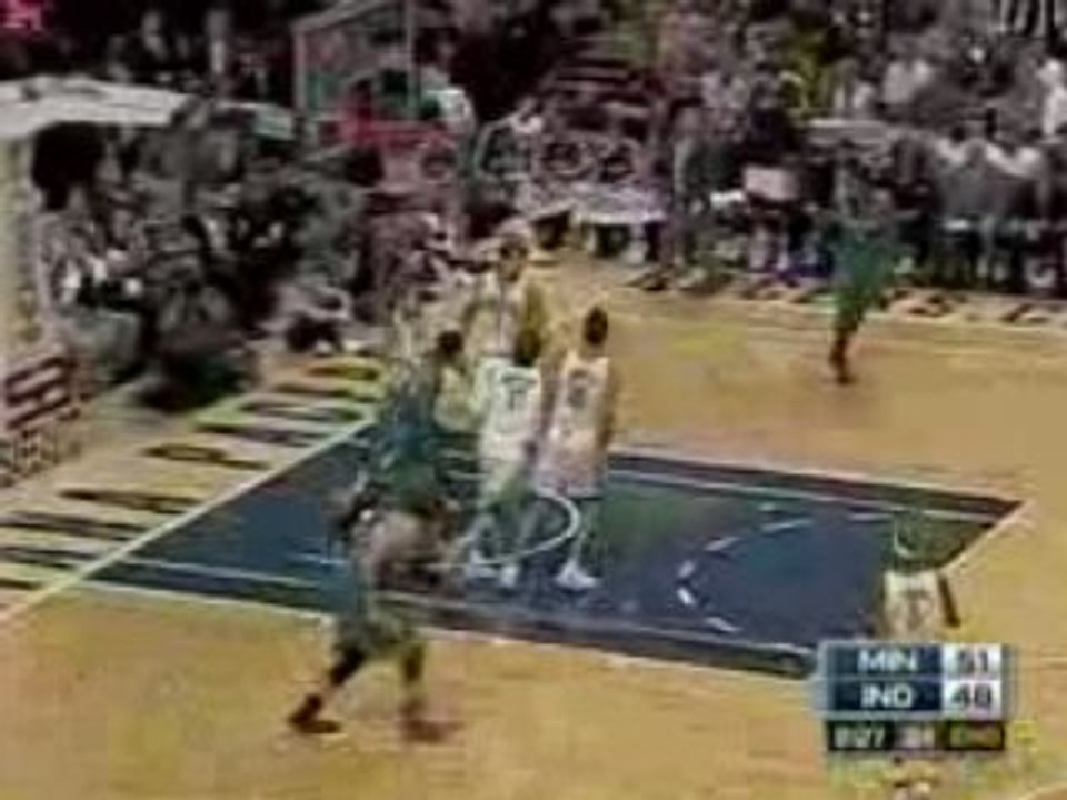 NBA Danny Granger rejects Rodney Carney at the rim.