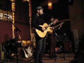 Greg Laswell - Sing Theresa Says [Living Room NYC Dec 08]