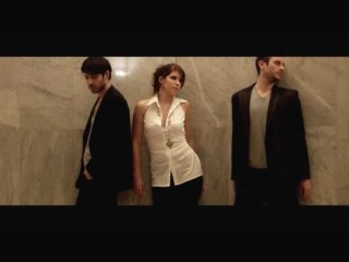 Free to leave de LORNA LORENS (Clip)