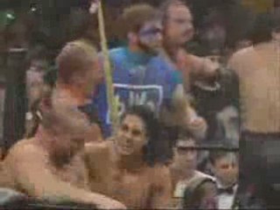 E.C.W. One Night Stand 2005 p18