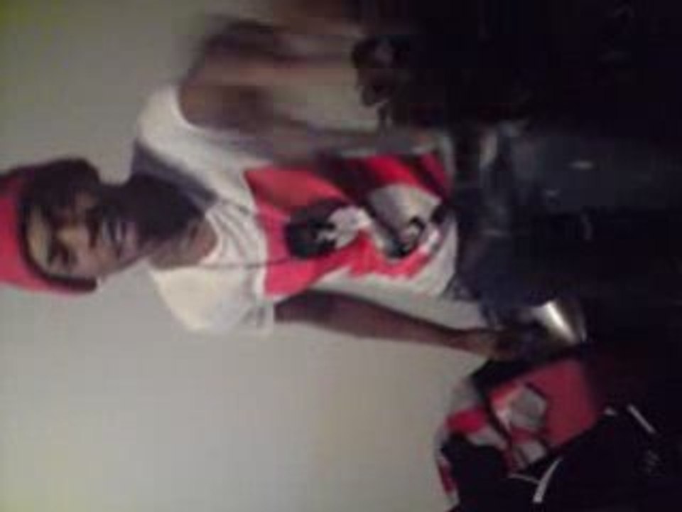 les kamikazes nani aleki nani selogino