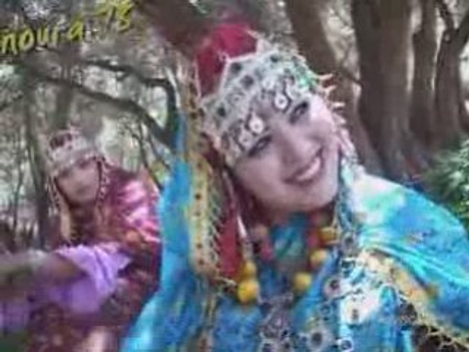 TisLaTiNe OuNzAr       A tadjarine inou