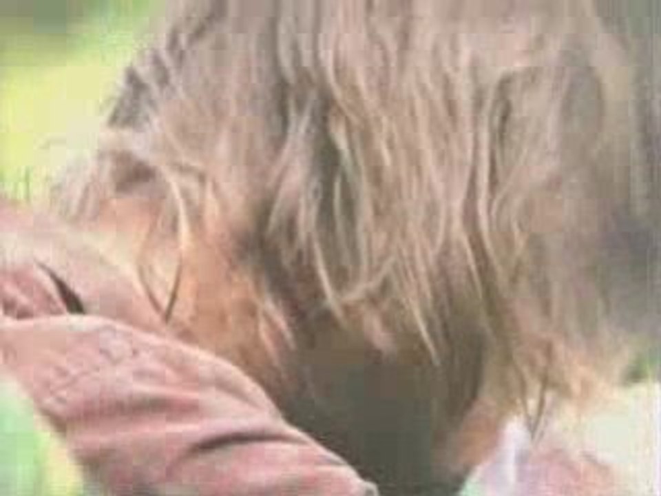 Sawyer flashes to Kate