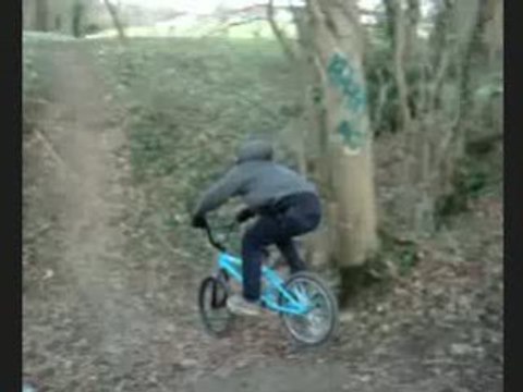 Aprem A Castres BMX avec Leo le skater =)