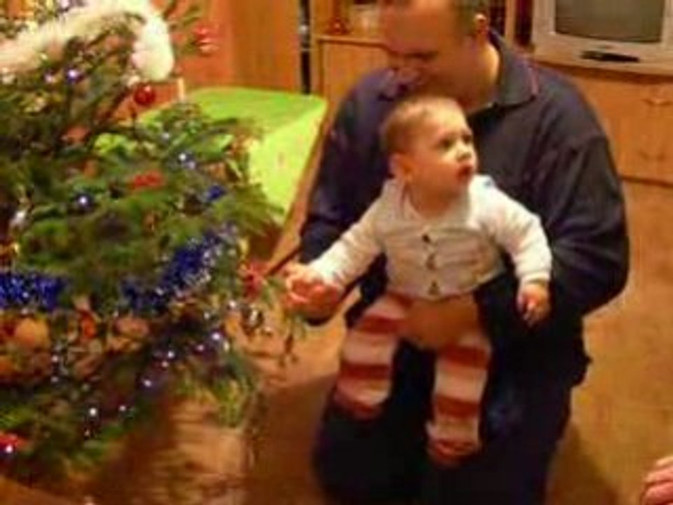 elso talalkozas a karacsonyfaval_mpeg2video
