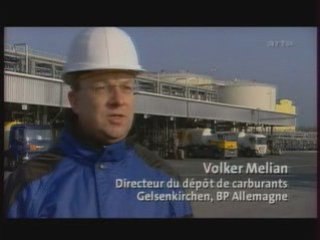 Le Fabuleux Voyage D'un Baril De Pétrole - 2/3