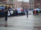Policjanci, strażacy, straż graniczna demonstrują w Krakowie