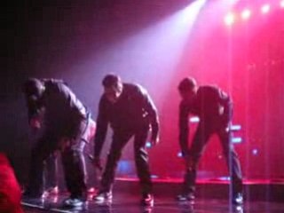 single, paris, nkotb