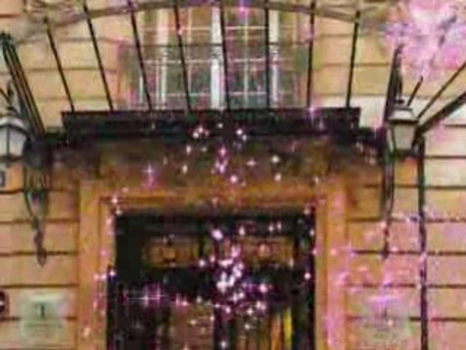 CHAMPS ELYSEES PLAZA