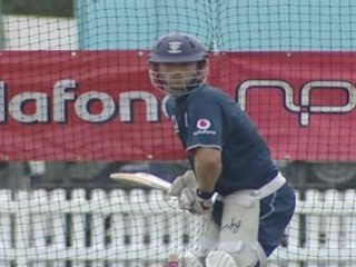 Pietersen and Flintoff set records